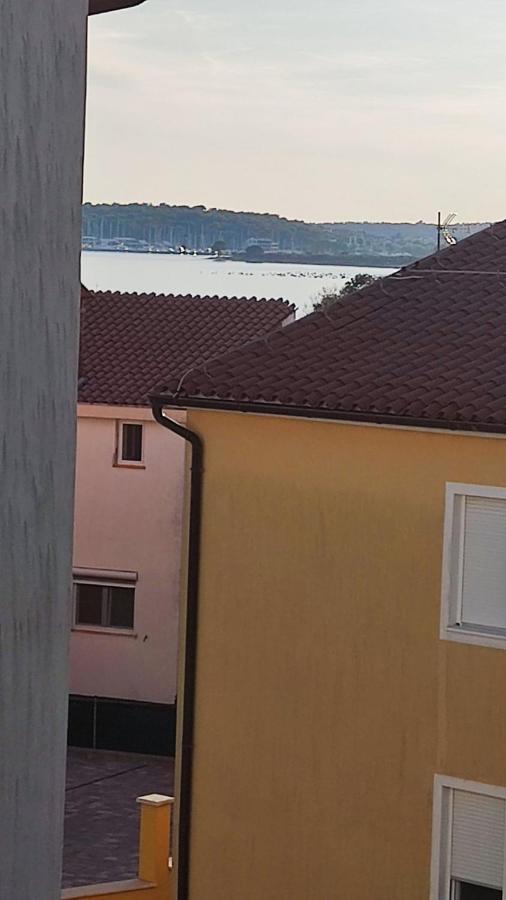 Apartman Lino メドゥリン エクステリア 写真